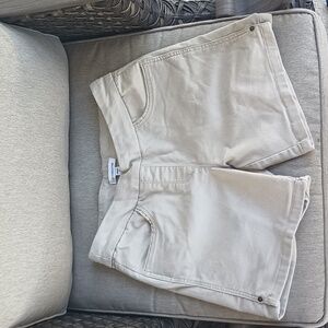 Tan Liz Claiborne Elastic Shorts Size 12